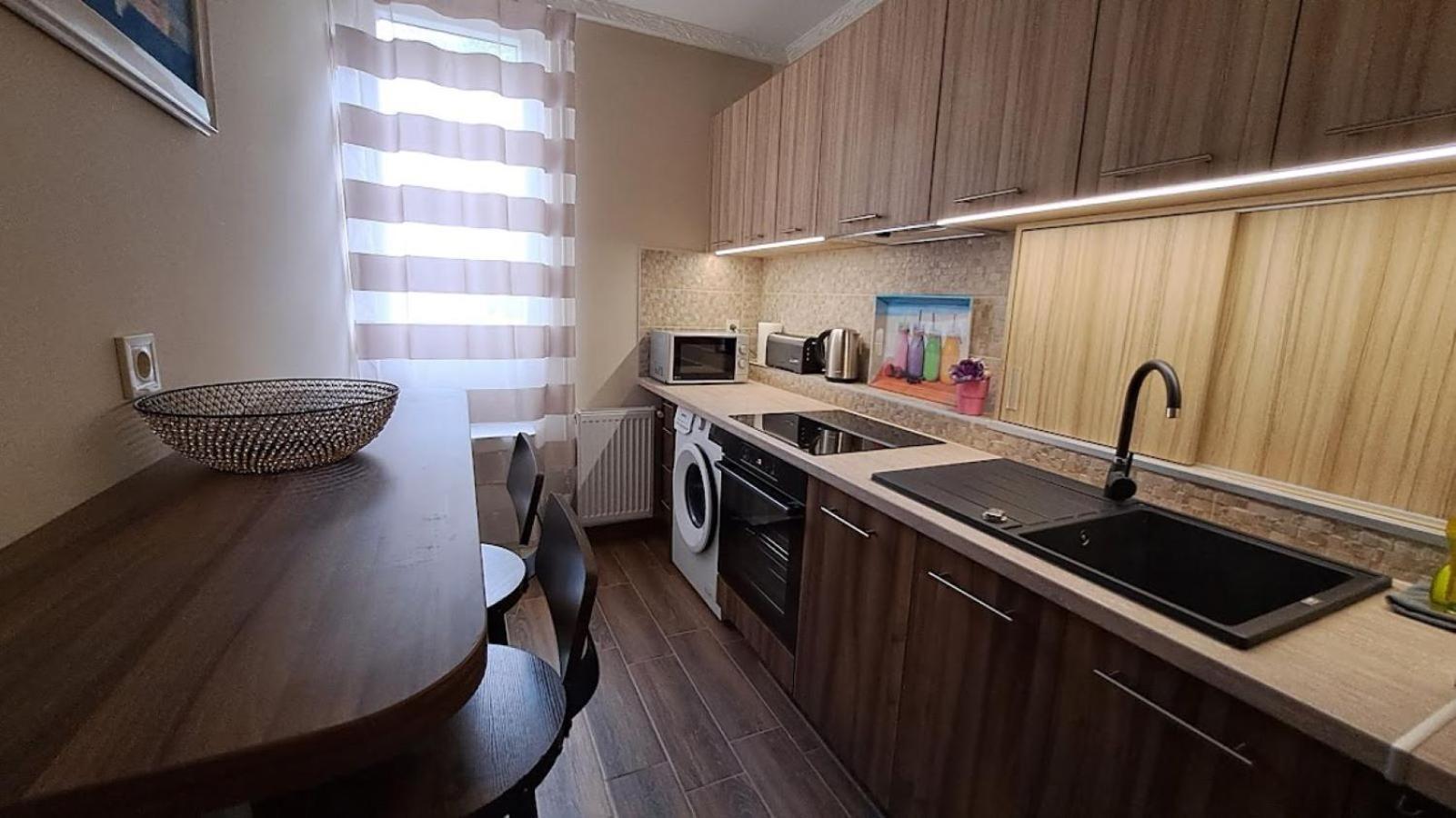 Szilfak City Apartman Hajdúszoboszló Exteriér fotografie