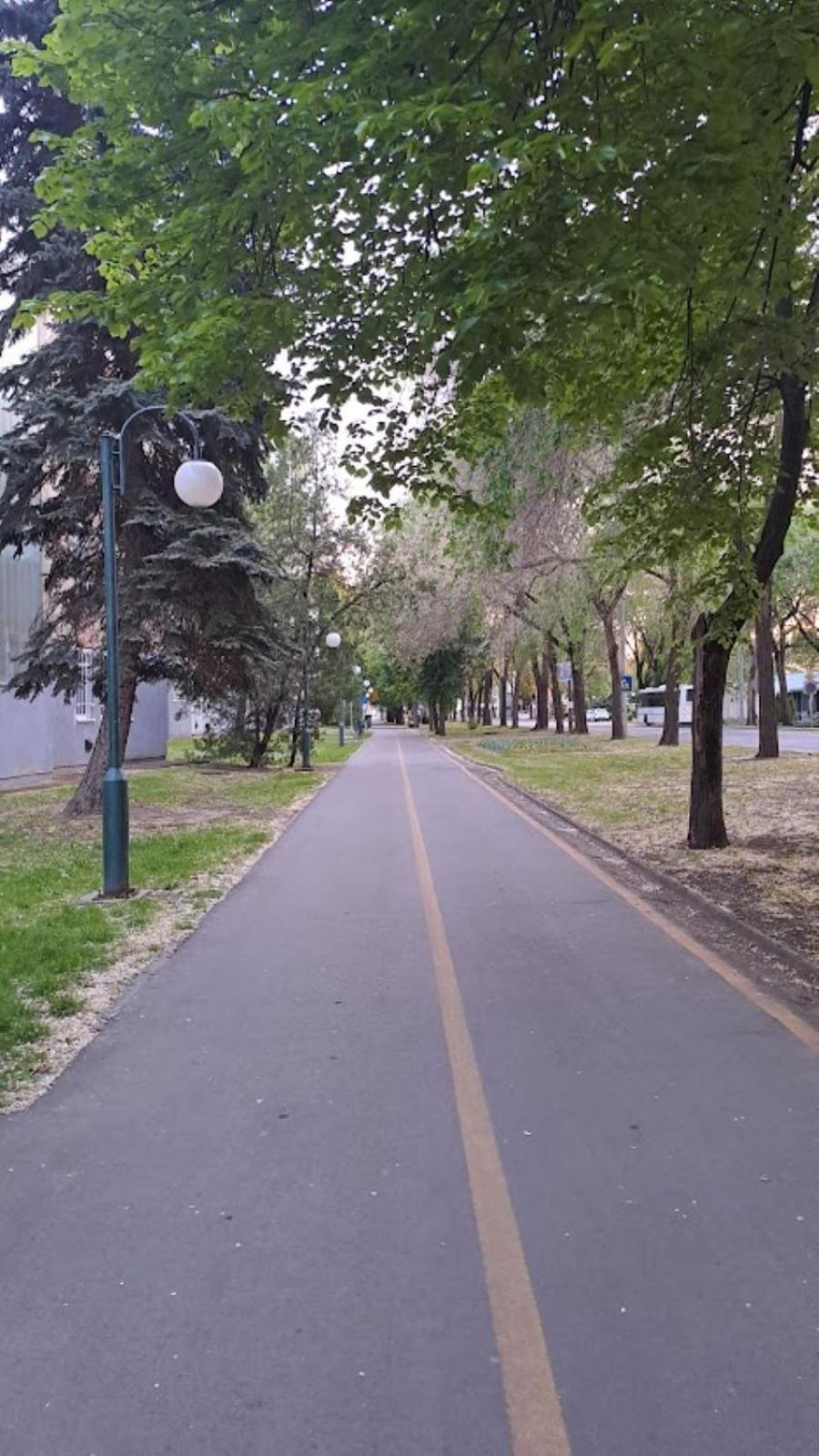 Szilfak City Apartman Hajdúszoboszló Exteriér fotografie