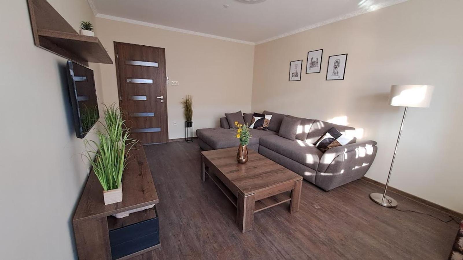 Szilfak City Apartman Hajdúszoboszló Exteriér fotografie